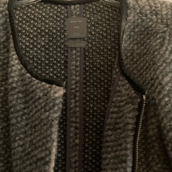 Wool jacket with leather trim collar - Picture 5 of 5